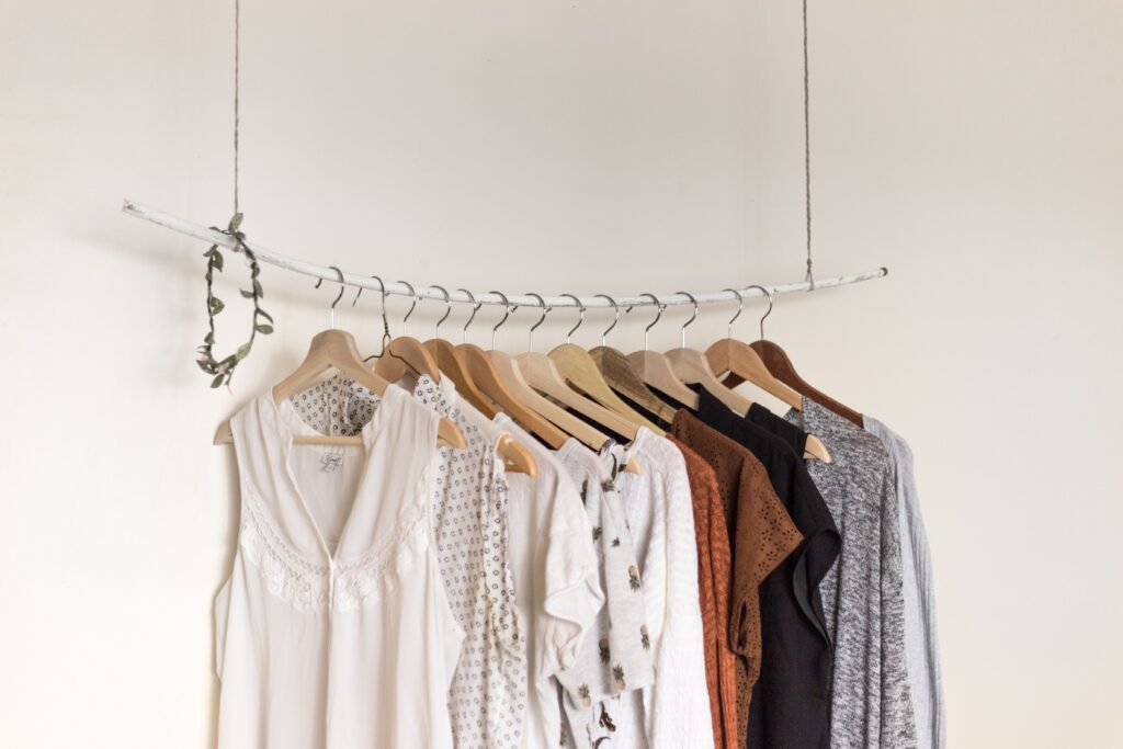 how to avoid buying new clothes
